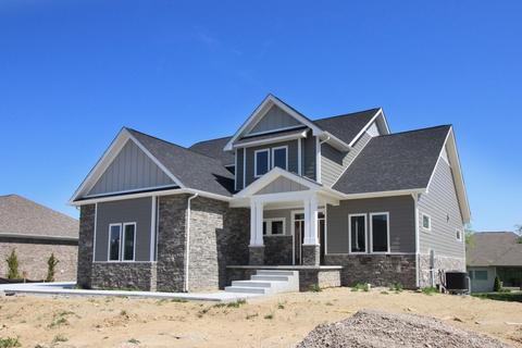 5362 Camden Ln, Greenwood, IN 46143