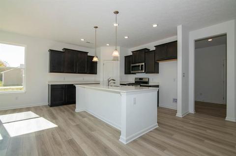 466 Mallard Dr, Pendleton, IN 46064 photo 6