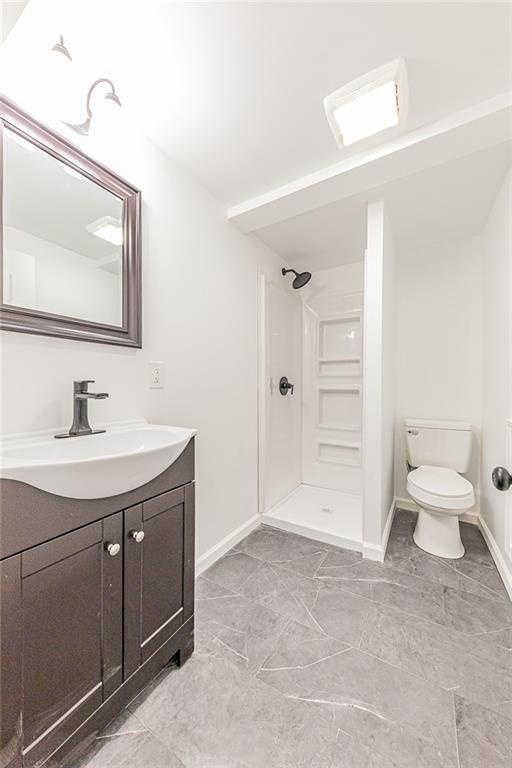  326 S Webster Ave, Indianapolis, IN 46219 photo 13