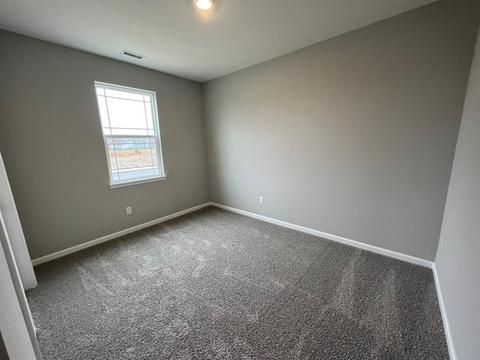 209 Waterford Ln, Pendleton, IN 46064 photo 13