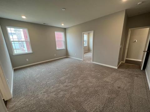 209 Waterford Ln, Pendleton, IN 46064 photo 10