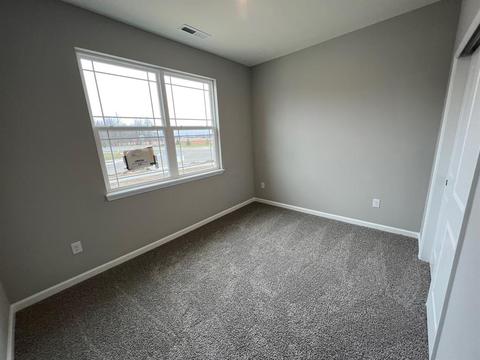 209 Waterford Ln, Pendleton, IN 46064 photo 9
