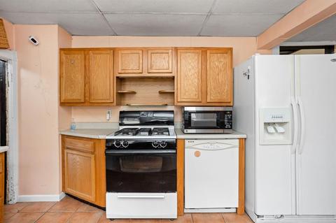 916 Eastern Ave, Indianapolis, IN 46201 photo 16