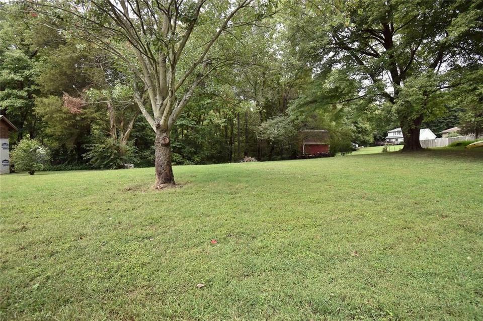  1910 Plantation Ln, Martinsville, IN 46151 photo 30