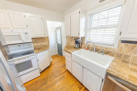 320 E 50th St, Indianapolis, IN 46205 photo 9