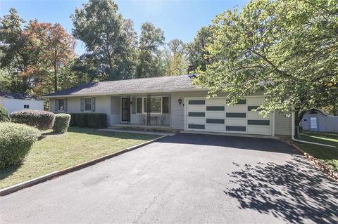 7682 Center Lake Rd, Nineveh, IN 46164