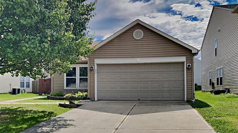 9591 W Quarter Moon Dr, Pendleton, IN 46064 photo 1