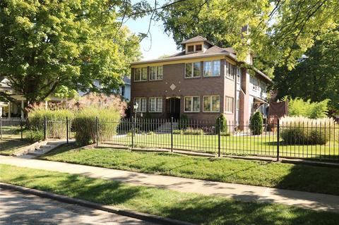 687 Woodruff Place W Dr, Indianapolis, IN 46201