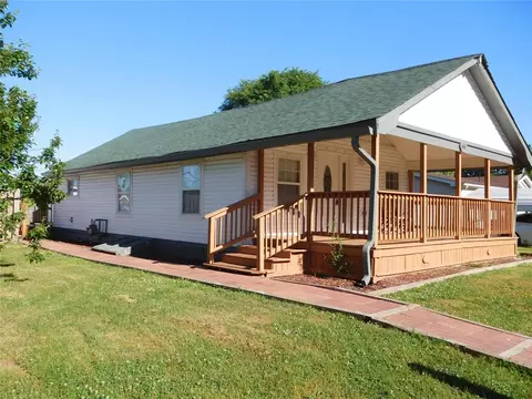 660 N Cherry St, Martinsville, IN 46151