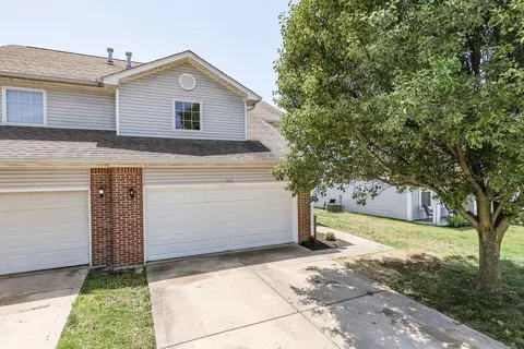 1115 Cobra Dr, Franklin, IN 46131