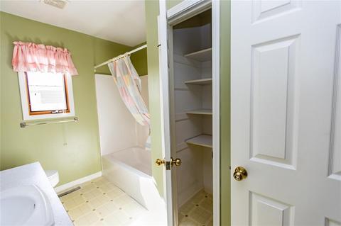 2245 Maple St, Columbus, IN 47201 photo 10