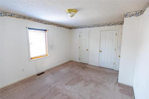 2245 Maple St, Columbus, IN 47201 photo 5