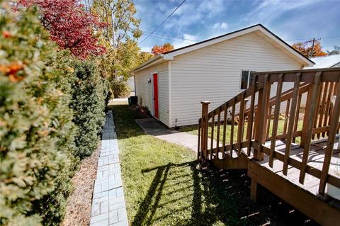 2245 Maple St, Columbus, IN 47201 photo 3