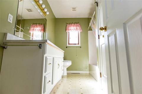 2245 Maple St, Columbus, IN 47201 photo 9