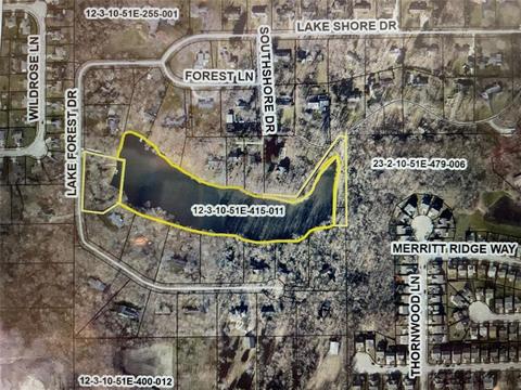 6597 Lake Forest Dr, Avon, IN 46123