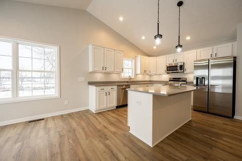 419 E Summit St, Bainbridge, IN 46105 photo 11
