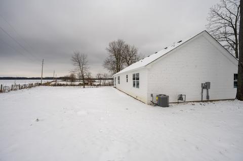 419 E Summit St, Bainbridge, IN 46105 photo 9