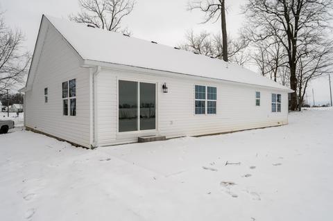 419 E Summit St, Bainbridge, IN 46105 photo 5