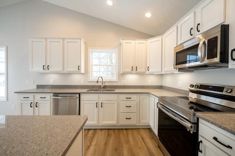 419 E Summit St, Bainbridge, IN 46105 photo 14