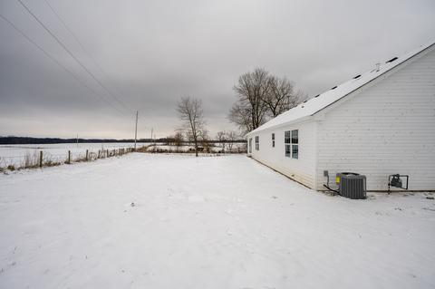 419 E Summit St, Bainbridge, IN 46105 photo 8