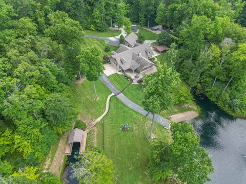 3067 W Morel Lake Ln, Monrovia, IN 46157