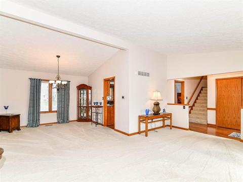 13237 Abbots Pl, Carmel, IN 46033 photo 8