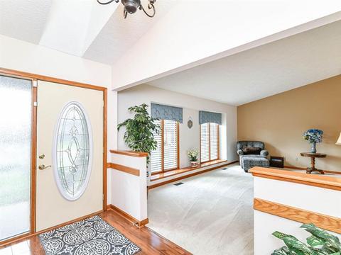 13237 Abbots Pl, Carmel, IN 46033 photo 6