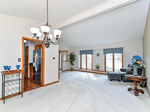 13237 Abbots Pl, Carmel, IN 46033 photo 9