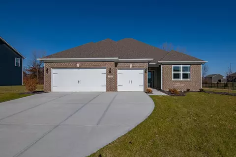 7736 Rolling Green Dr, Plainfield, IN 46168
