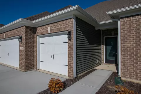 7736 Rolling Green Dr, Plainfield, IN 46168 photo 4