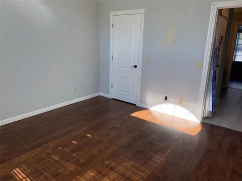 880 W Barouche, Pendleton, IN 46064 photo 5