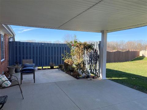 880 W Barouche, Pendleton, IN 46064 photo 28