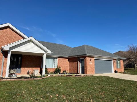 880 W Barouche, Pendleton, IN 46064 photo 2