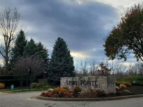 6635 Stonepoint Way, Indianapolis, IN 46237