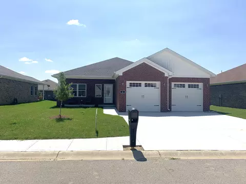 6 Bridge Hampton Dr, Crawfordsville, IN 47933
