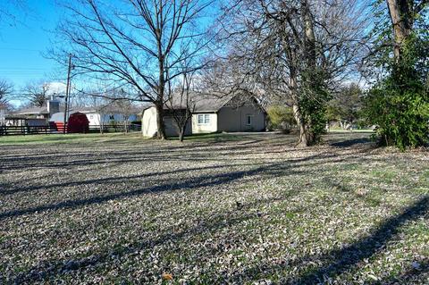 9511 E 12th St E, Indianapolis, IN 46229 photo 4