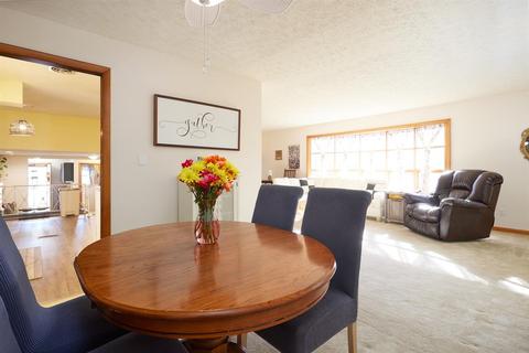 1209 W Oak St, Mitchell, IN 47446 photo 9