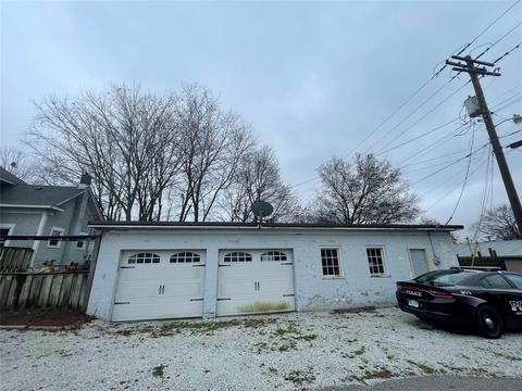 519 3rd St, Covington, IN 47932 photo 4