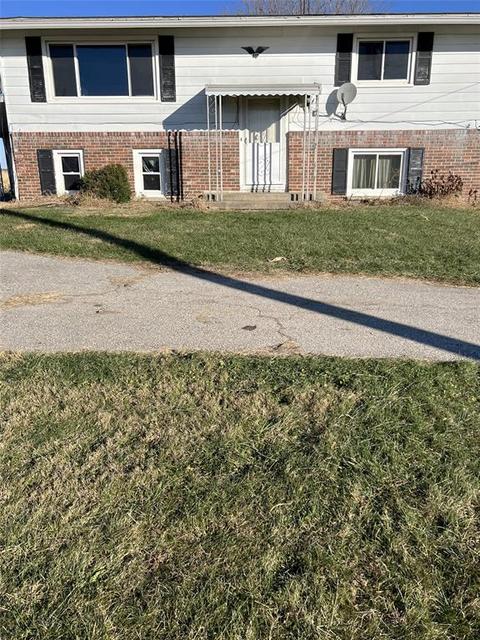 150 E Garden St, Ladoga, IN 47954
