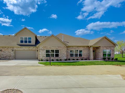 2313 Saddle Dr, Shelbyville, IN 46176