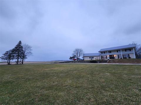 4810 E Riggin Rd, Muncie, IN 47303 photo 2