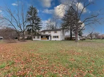 7008 Lockwood Ln, Indianapolis, IN 46217