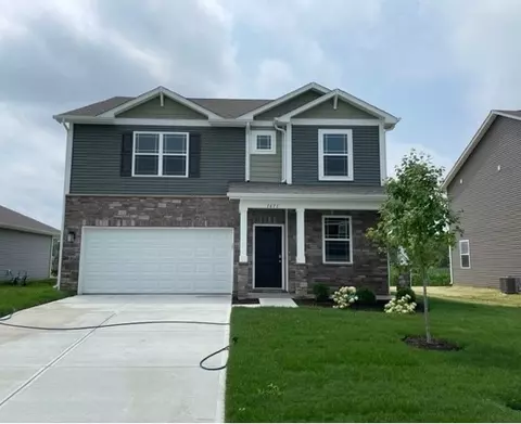 1611 Fairmount Dr, Greenfield, IN 46140