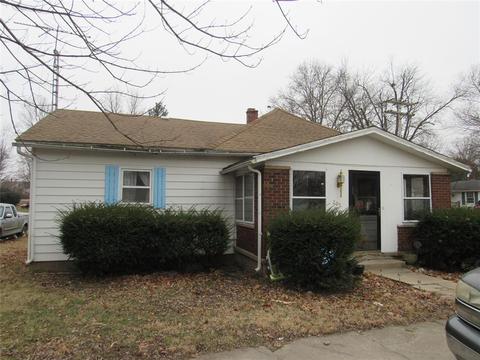 209 W Walnut St, Waynetown, IN 47990