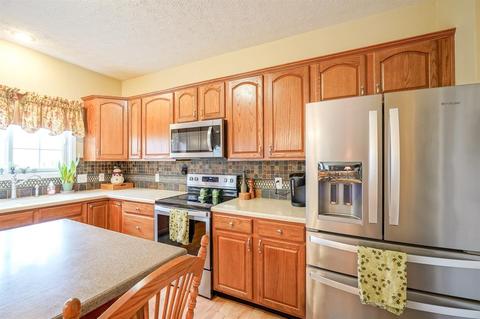 12230 Biddle Dr, Fishers, IN 46037 photo 21
