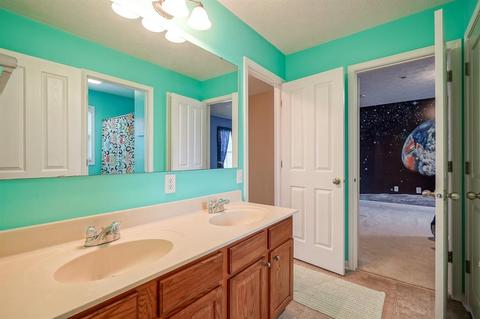 12230 Biddle Dr, Fishers, IN 46037 photo 36
