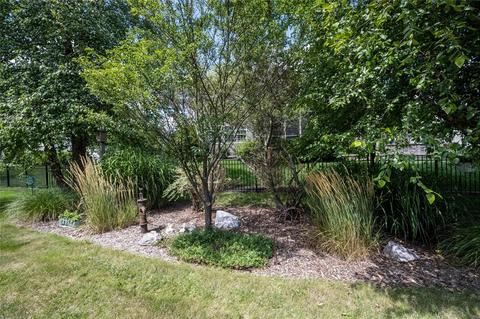 12230 Biddle Dr, Fishers, IN 46037 photo 54