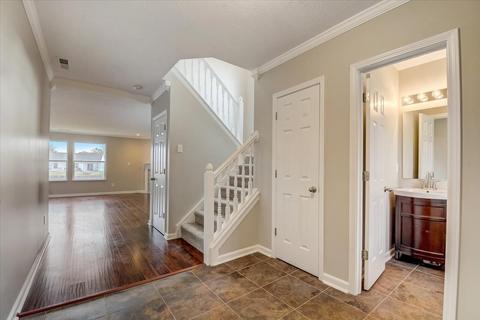 12283 Split Granite Dr, Fishers, IN 46037 photo 2