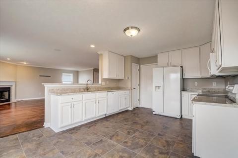 12283 Split Granite Dr, Fishers, IN 46037 photo 5