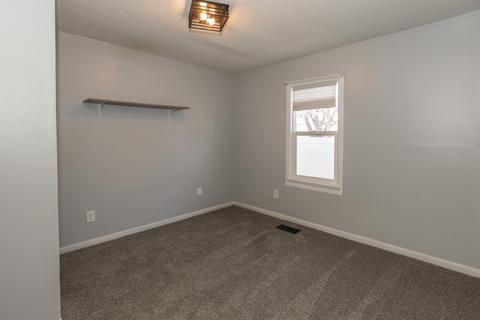2241 Mapleton Ct, Columbus, IN 47201 photo 12